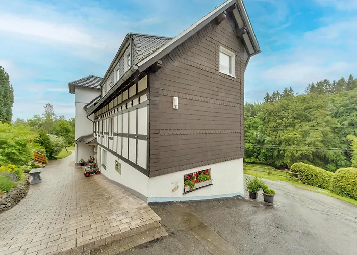 Charmantes Feriendomizil In *